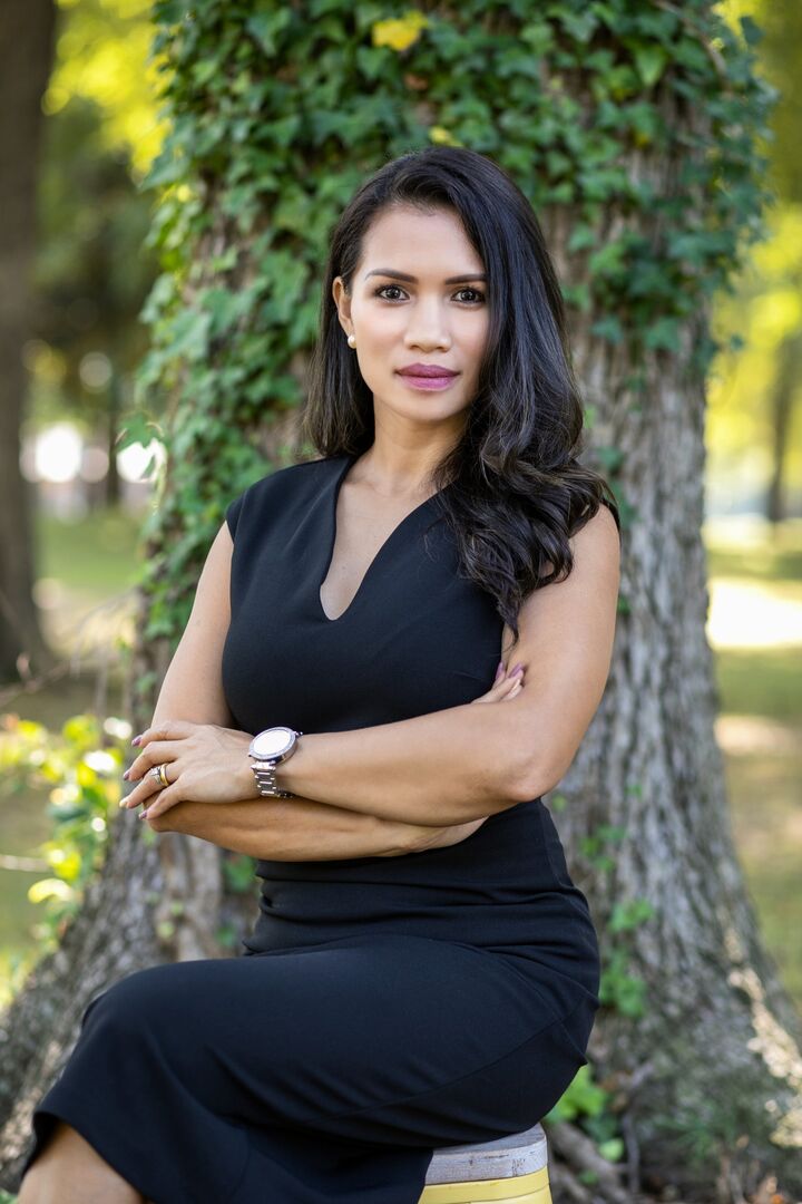 Melanie Senesourinh,  in Fayetteville, ERA Strother Real Estate