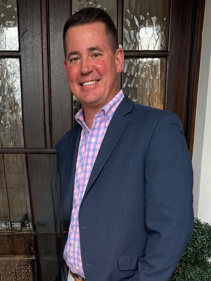 Jonathan Black,  in West Columbia, 803