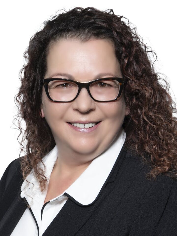 Diana Milanja, Real Estate Salesperson in Lindenhurst, AA Realty