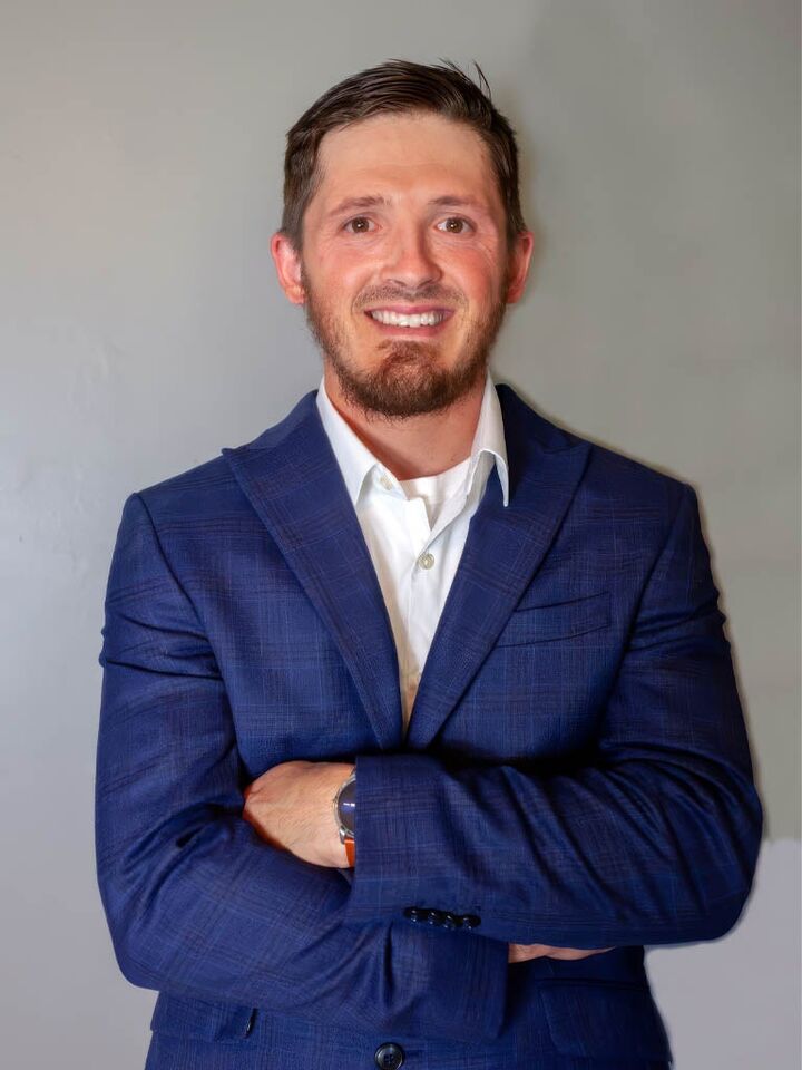 Hunter Isaacson, Real Estate Salesperson in Jackson, Affiliated