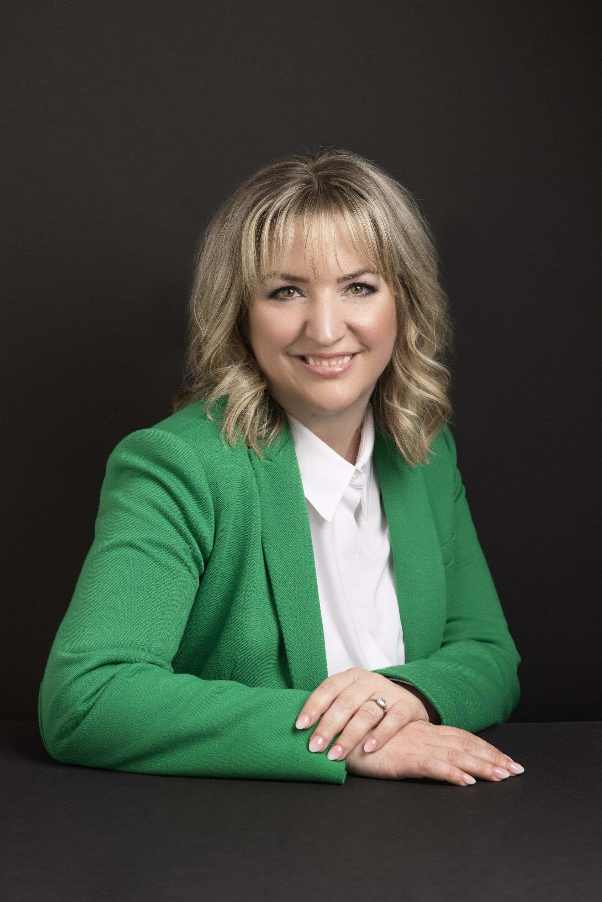 Amanda Troxler, Real Estate Broker in Burlington, North Homes Realty