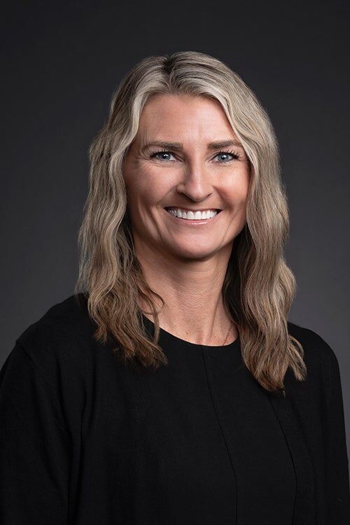 Shannon Jackson, Real Estate Broker in Eugene, Professional Group