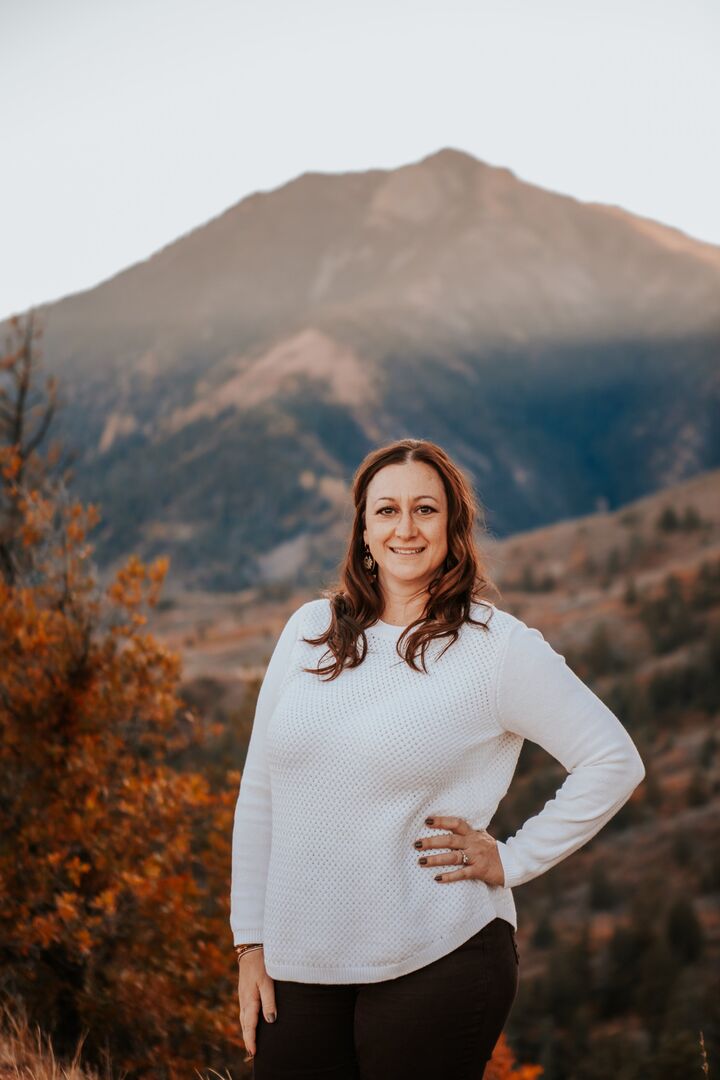 JoElla Belyeu, Associate Real Estate Broker in Colorado Springs, Kenney & Company