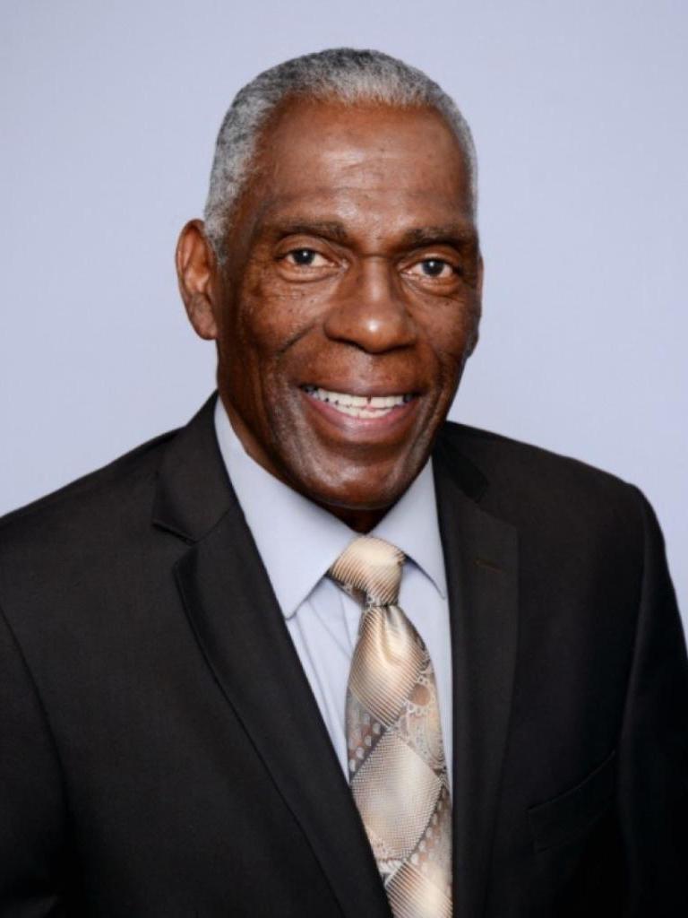 Leon Martin, Real Estate Salesperson in Moreno Valley, Town & Country