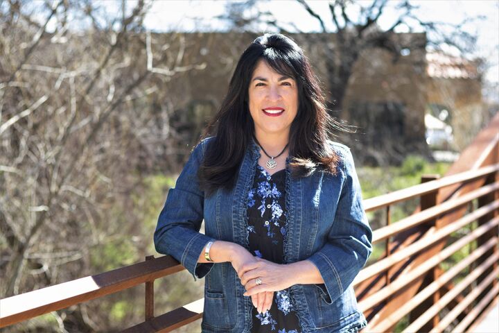 Lisa Spencer, Real Estate Salesperson in Paso Robles, Masters