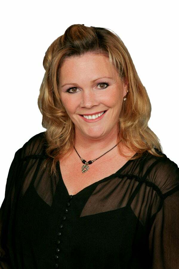 Andrea Roter, Real Estate Salesperson in Simi Valley, Real Estate Alliance