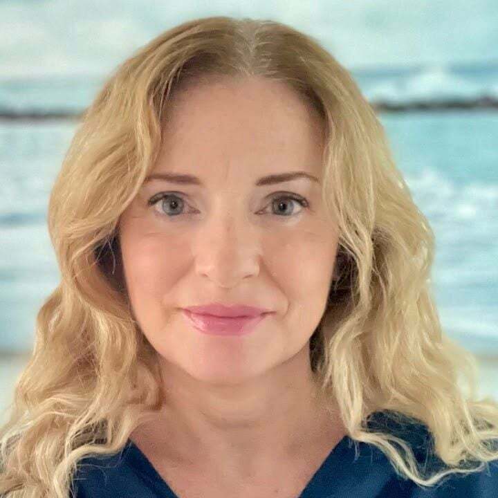 Alessandra Panella, Real Estate Salesperson in Madeira Beach, Beggins Enterprises