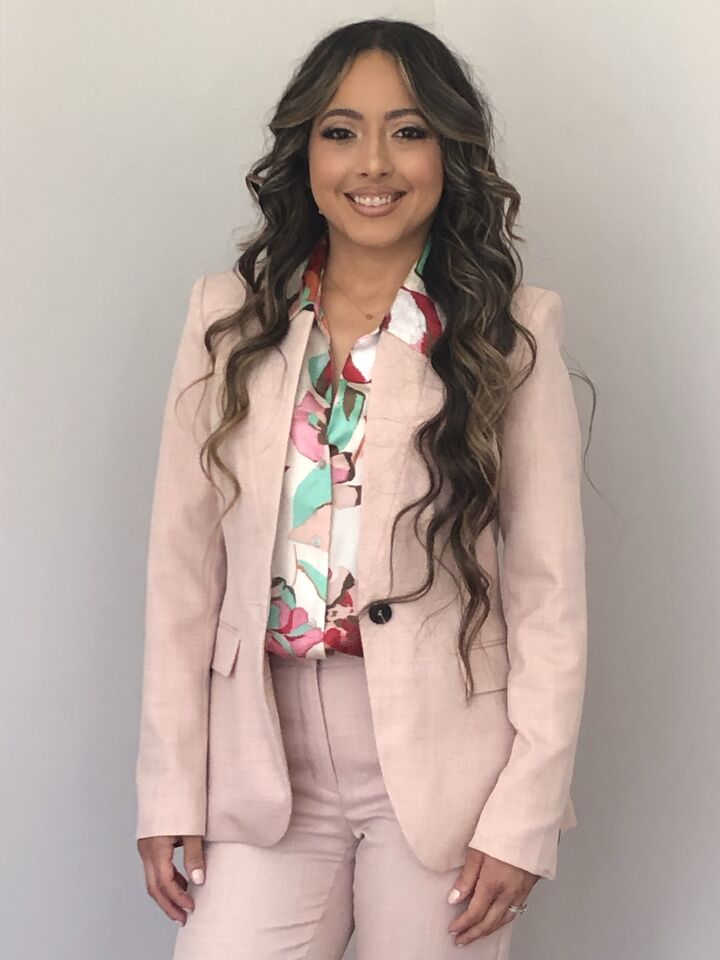 Linette Rivera, SALESPERSON in Morris Plains, Howard Hanna Rand Realty