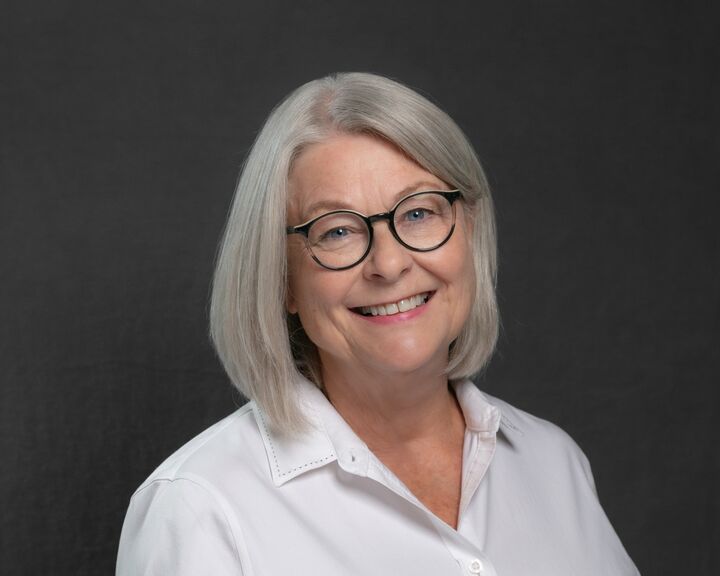 Elaine Klanderud, Real Estate Salesperson in Dickinson, Morrison Realty