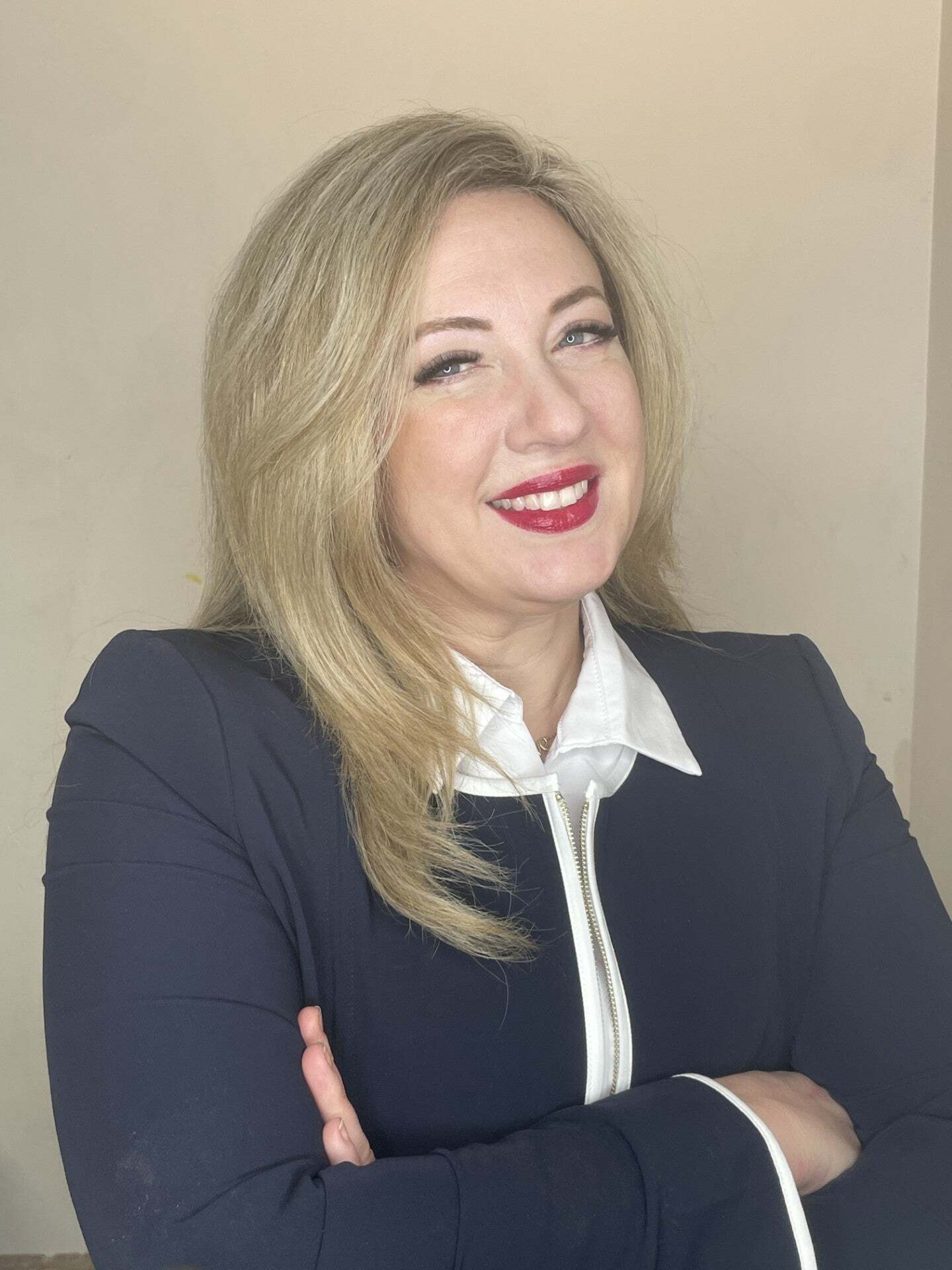 Amanda Babic,  in Addison, Circle