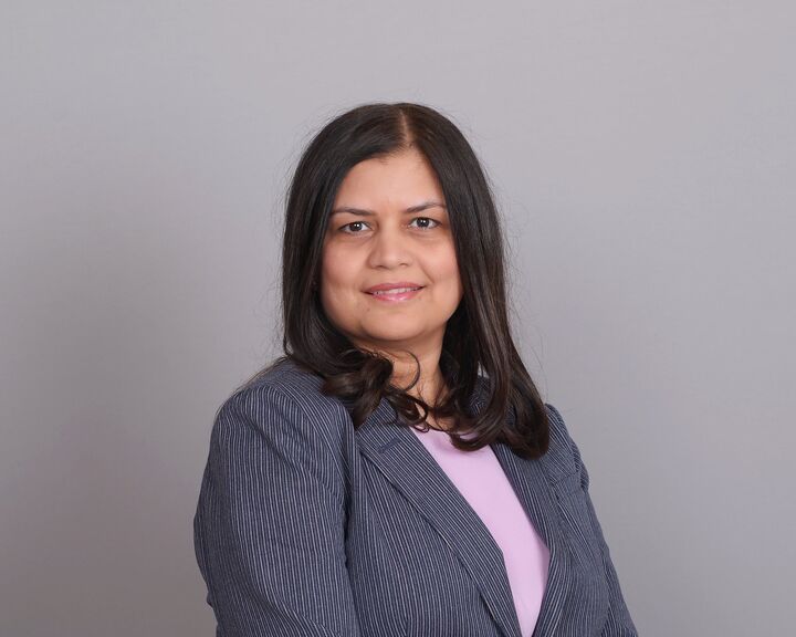Amee Upadhyay, Real Estate Salesperson in Somerville, Metropolitan Homes