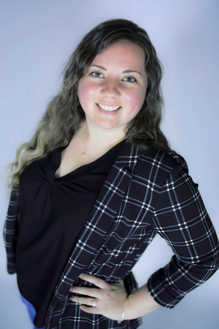 Malissa Brown, Real Estate Salesperson in Minot, Morrison Realty