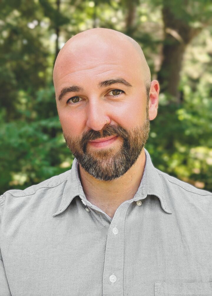 Matthew Sawaya, Real Estate Salesperson in Clare, Signature Realty