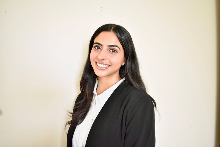 Ivleen Kaur,  in Woodbury, Realty Connect