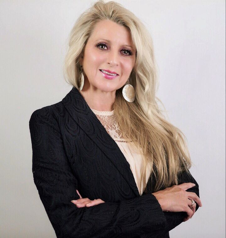 Valerie Fitts, Real Estate Salesperson in Bay Saint Louis, Alfonso Realty