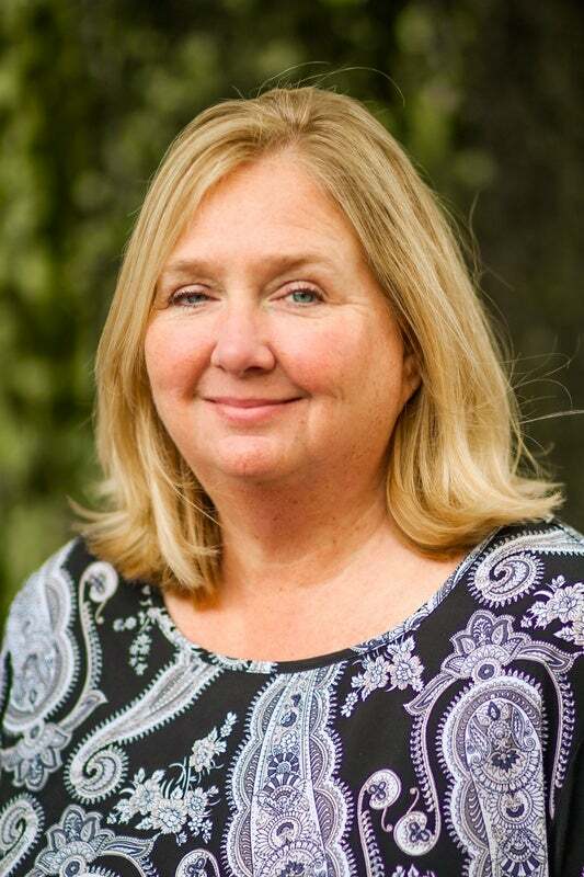 Michelle Cruz, Real Estate Broker in Myrtle Beach, Paracle