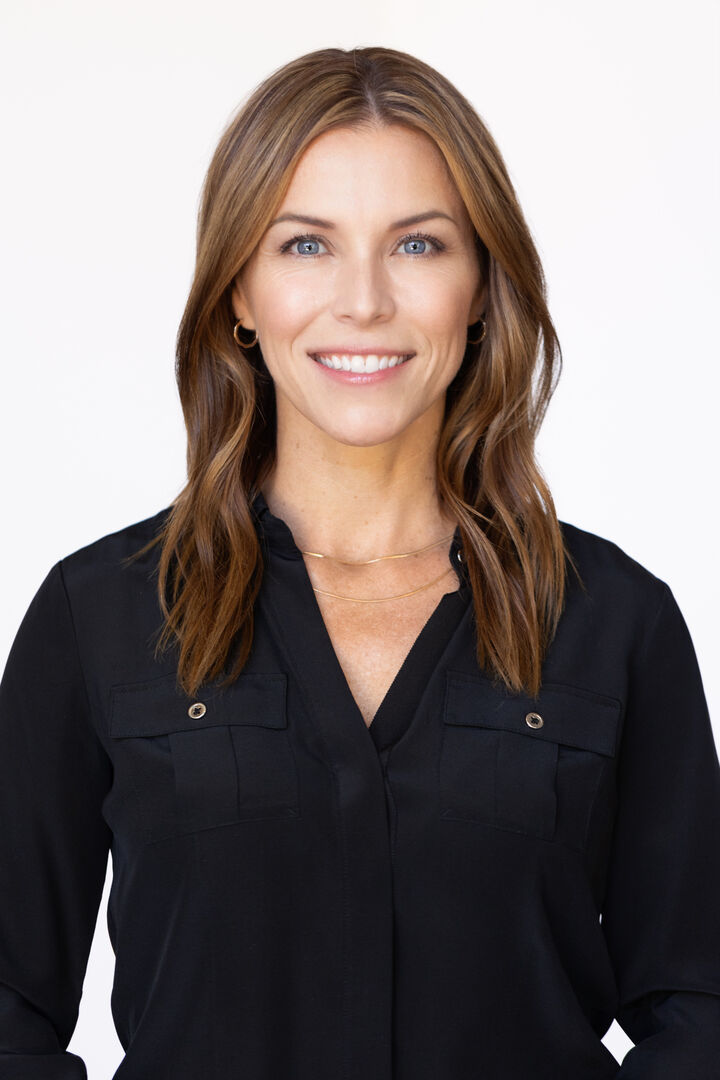 Breanne Steen Westlake Village Pinnacle Estate Properties