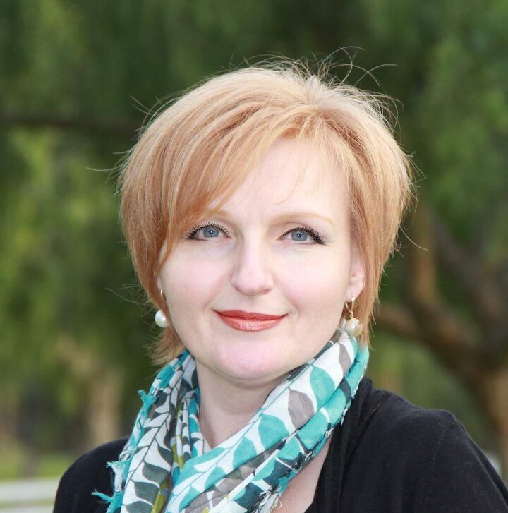 Larissa Hatch, Real Estate Salesperson in Torrance, Coastal Properties