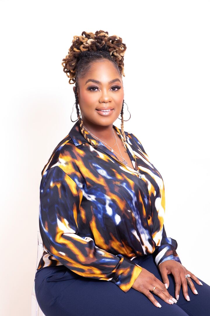 Alyssia Crossty, Sales Associate in Cincinnati, Ohio