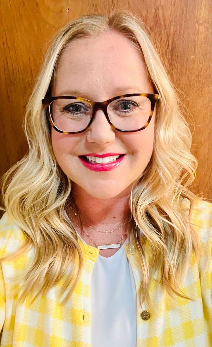 Lori Ruemping, Real Estate Salesperson in Troy, Heritage