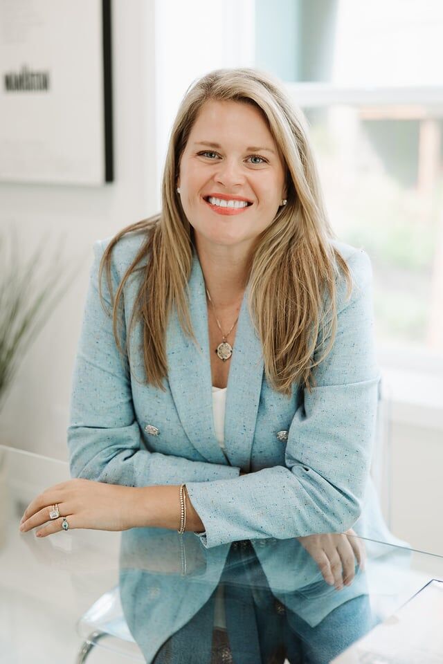 Amelie Marian, Broker - Licensed in Washington & Oregon in Vancouver, Windermere