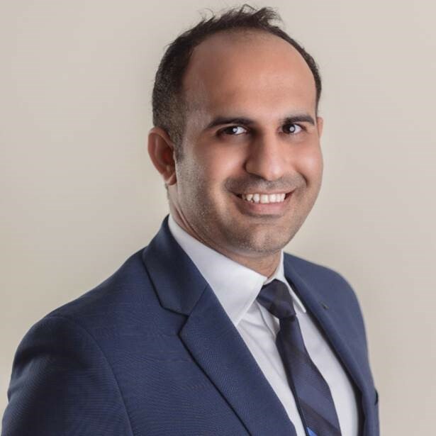 Sumeet Bhatia,  in Vaughan, Coldwell Banker The Real Estate Centre, Brokerage
