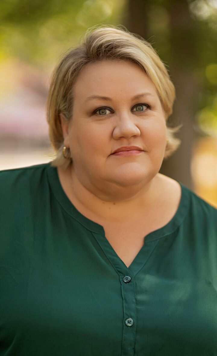 Kelly Moore, Real Estate Salesperson in Leesville, ERA Sarver Real Estate