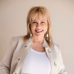 Wina Gill, Real Estate Salesperson in Arroyo Grande, Masters