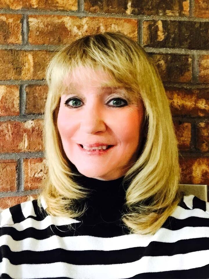 Kathie Rebman, Real Estate Salesperson in Janesville, Affiliated