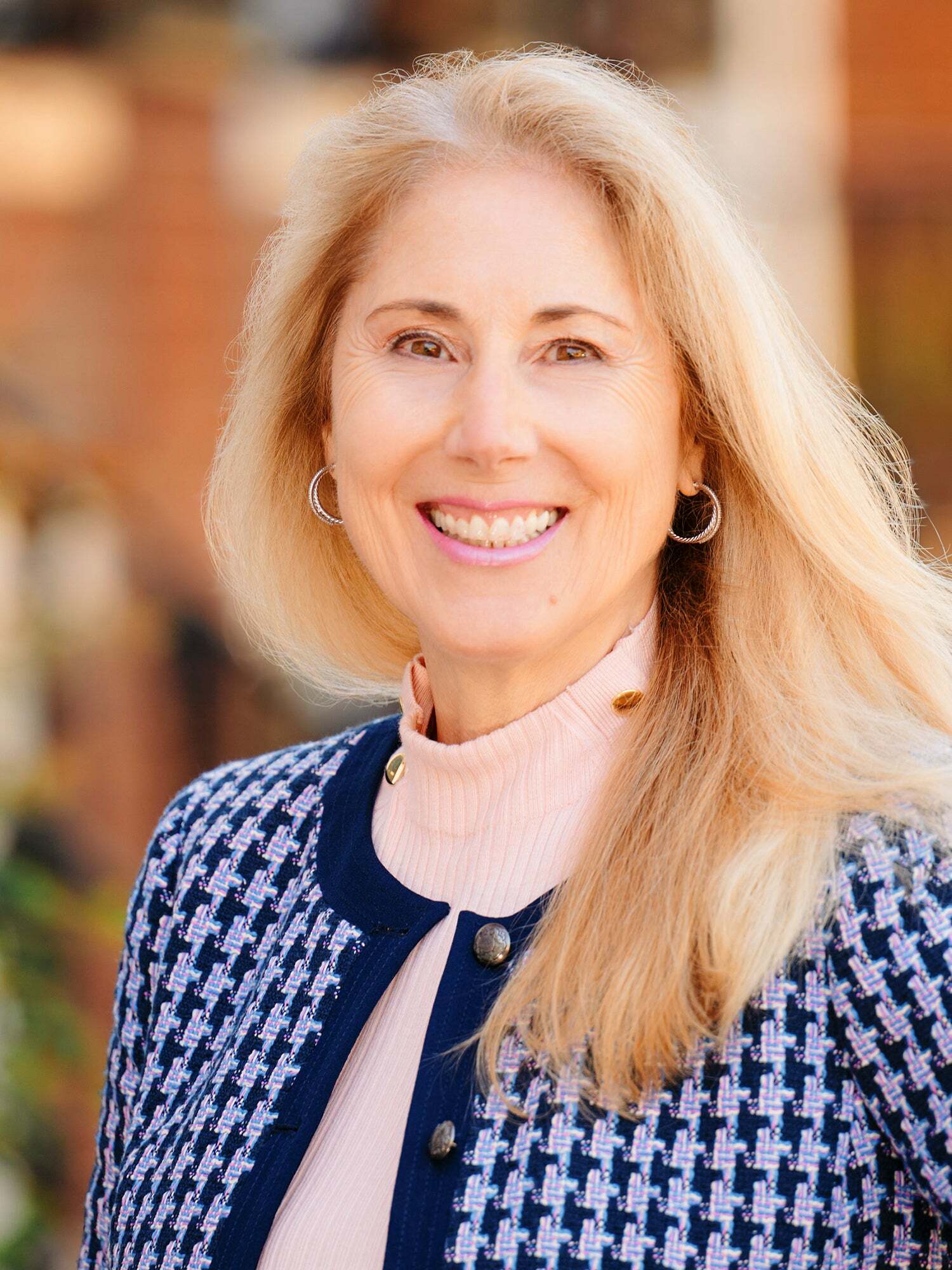 Rhonda Folkestad, Real Estate Salesperson in Alexandria, McEnearney