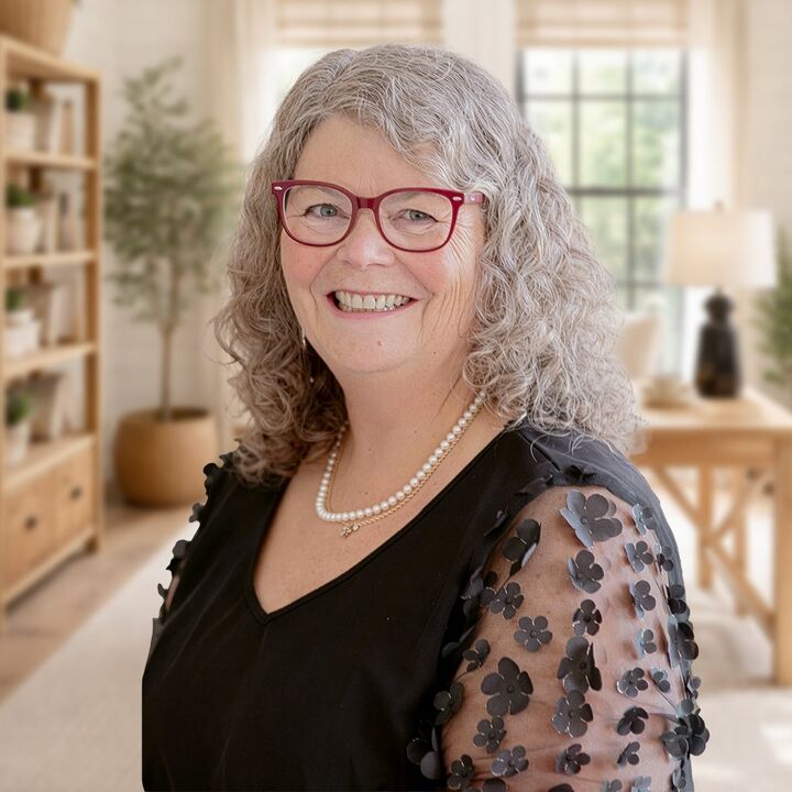 Dana Thacker,  in Lindale, I-20 Team