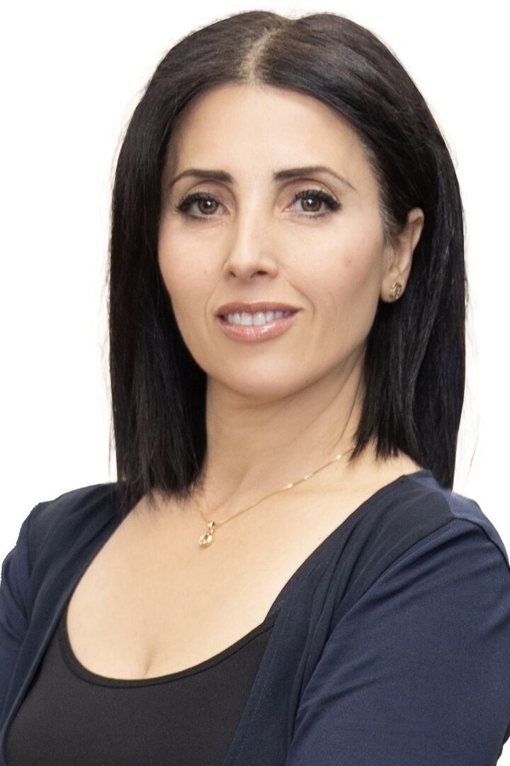 Sona Manukyan, Real Estate Salesperson in Glendale, Hallmark Realty