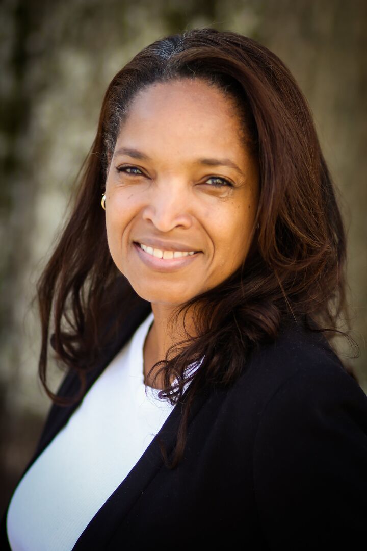 Tatiana Holness, Real Estate Broker in Cary, Paracle