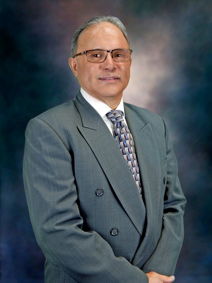 Melvin Soto,  in Hauppauge, Realty Connect