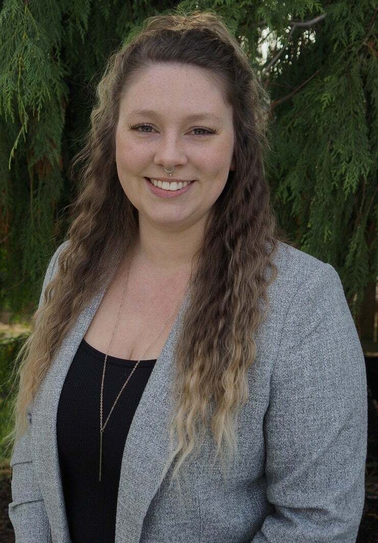Sarah Simpier, Real Estate Salesperson in Burlington, North Homes Realty