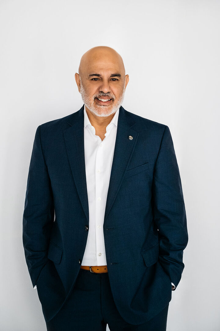 Raj  Bassi, REALTOR® Senior Real Estate Specialist® in Sacramento, Windermere