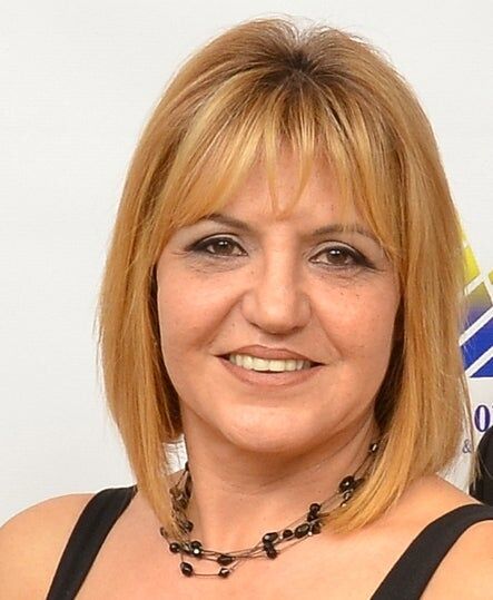 Hilda Laferla, Real Estate Salesperson in Glendale, Hallmark Realty