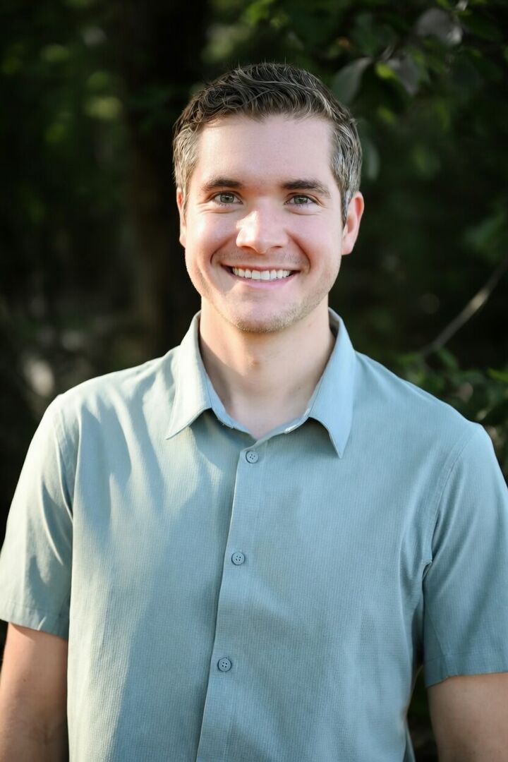 Michael Dry,  in Bellevue, Windermere