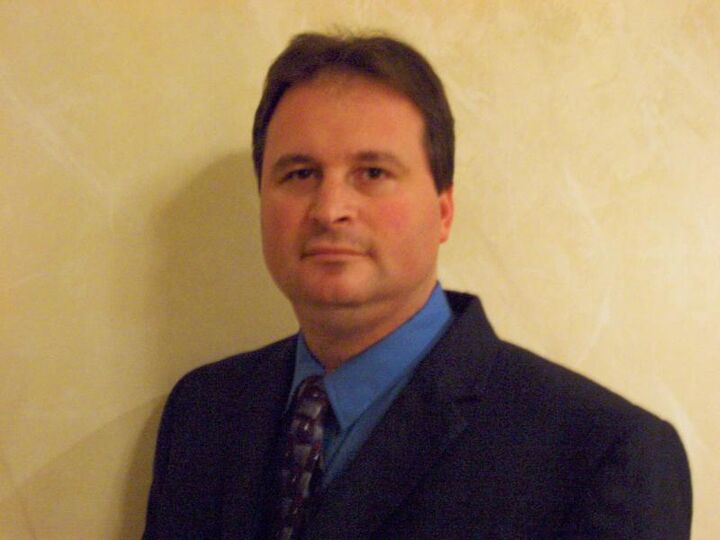 Donald Hoover, Real Estate Salesperson in Sewell, Rauh & Johns