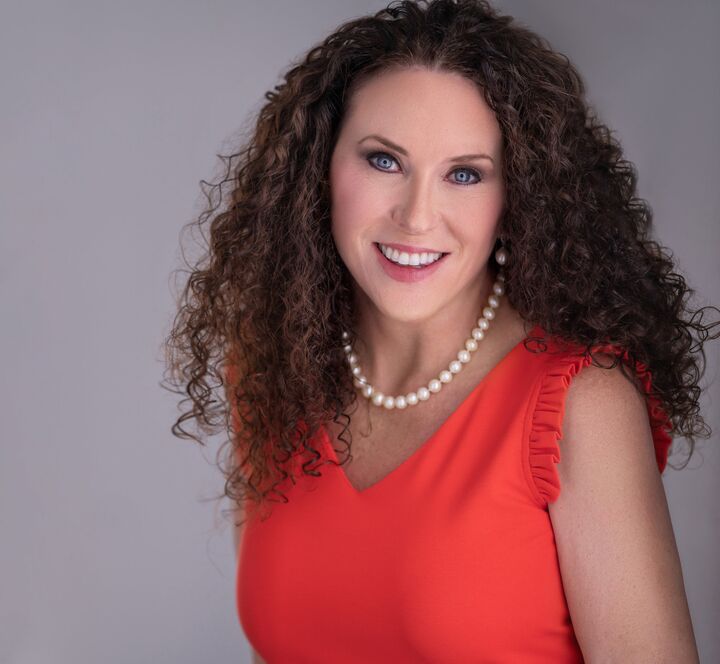 Lisa Shepard, Real Estate Salesperson in Lakewood Ranch, Atchley Properties