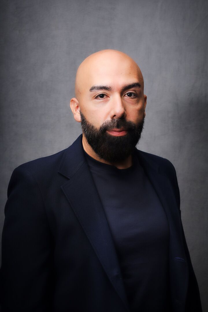 Oscar Martinez, Real Estate Salesperson in Downey, LOTUS