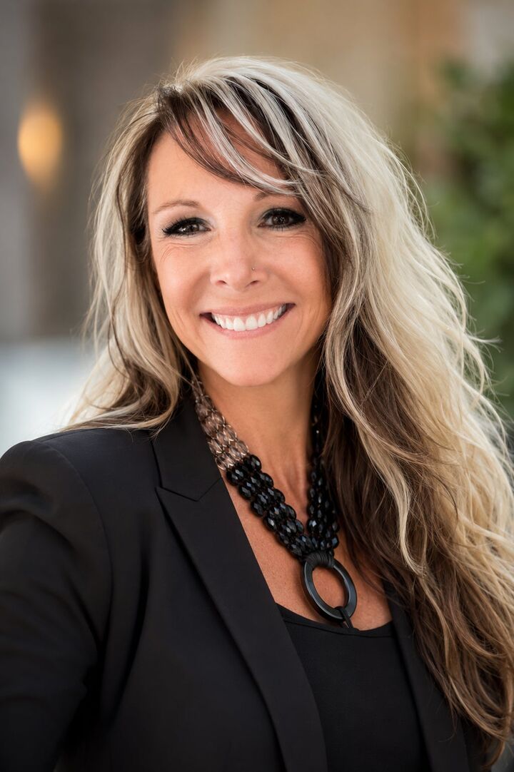 Rebecca Waldron, Real Estate Salesperson in Vienna, Select Properties