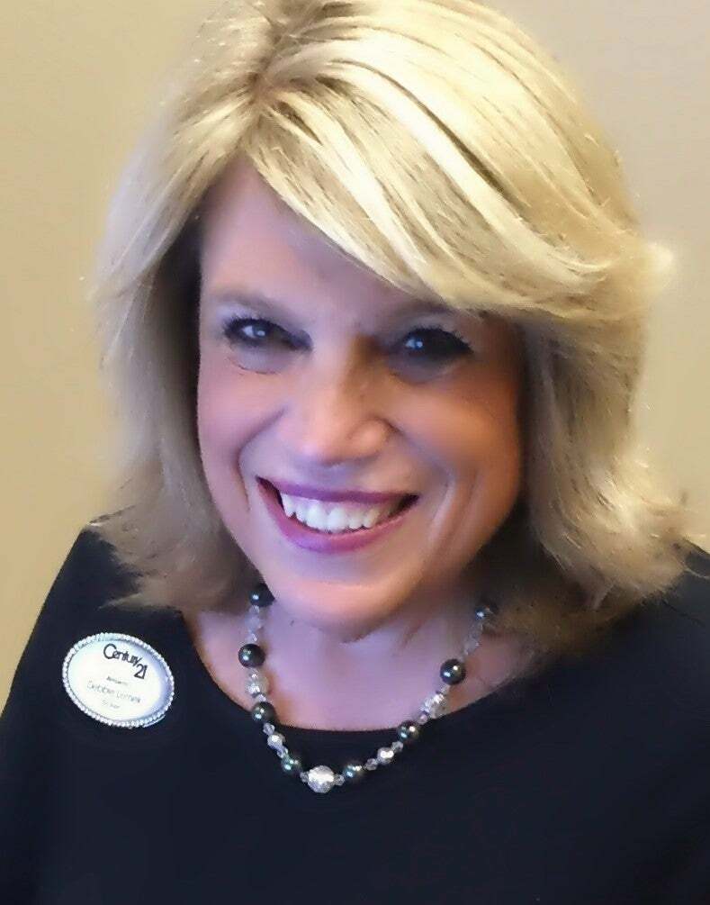 Debra Lemek, Real Estate Salesperson in Roscoe, Affiliated