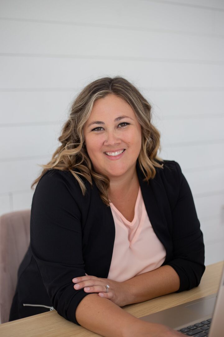 Bryn McBride Smith, Real Estate Salesperson in Saginaw, Alliance Properties