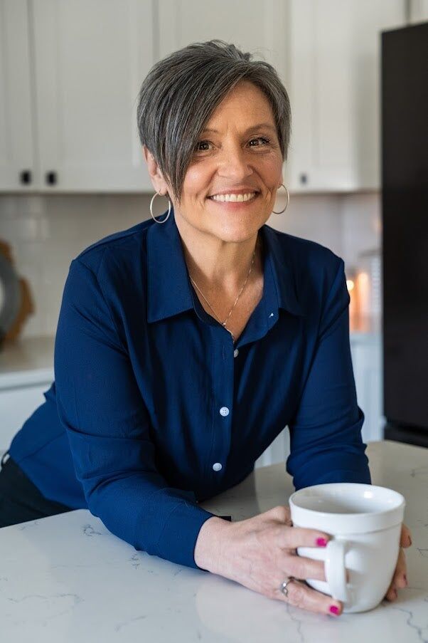 Lynda Nickelson Coldwell Banker Haynes Real Estate - Business Photo