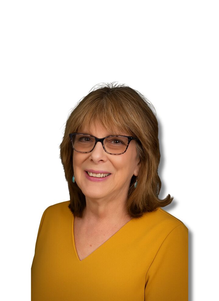 Debbie Herman, Associate Real Estate Broker in Pearl River, Elite Realty