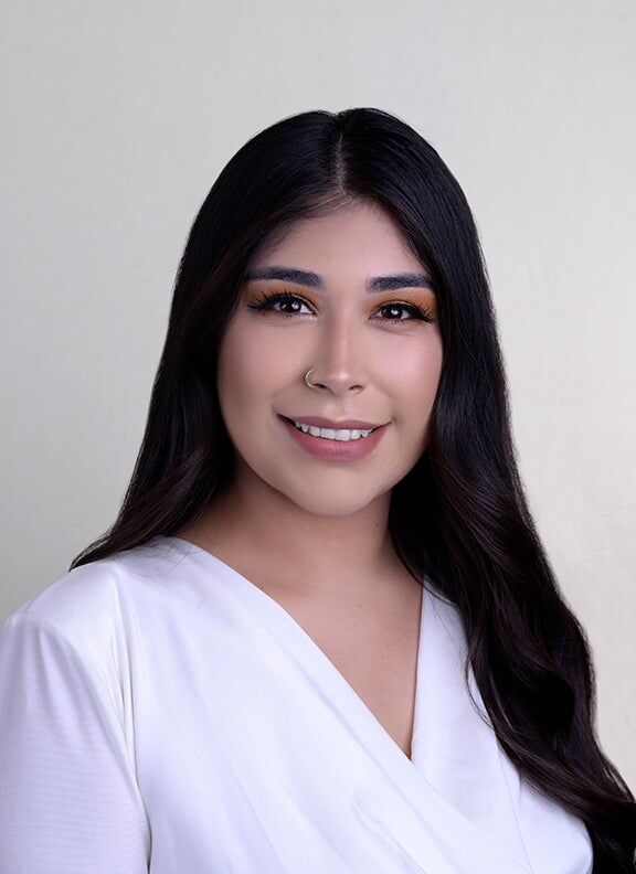 Ingrid Dominguez, Real Estate Salesperson in Alta Loma, Experience