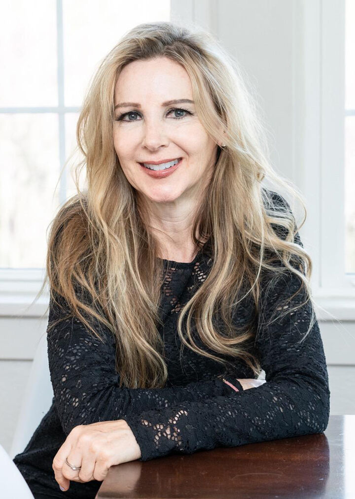 Vickie Piper PEORIA Jim Maloof Realtor Central Illinois Real