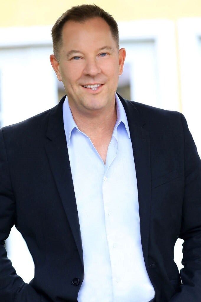 Barry Dantagnan, Sales Associate in Sherman Oaks, Southern California