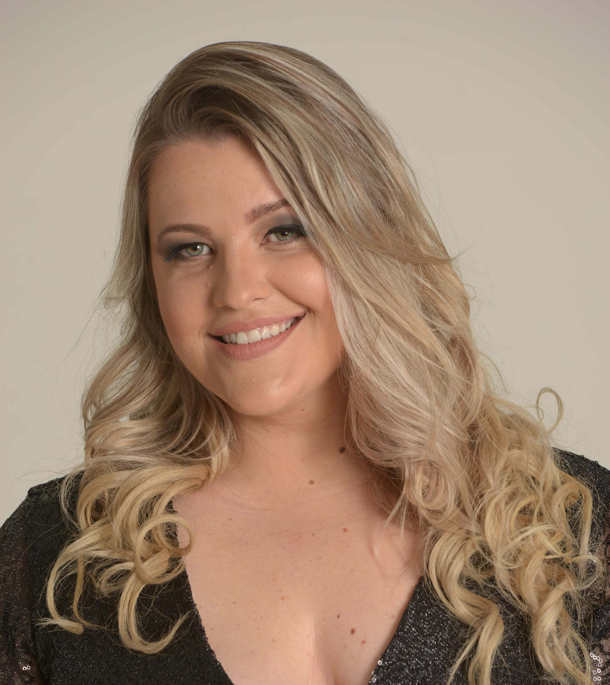 Thatiana Marchi, Real Estate Salesperson in Wasilla, Dream Makers